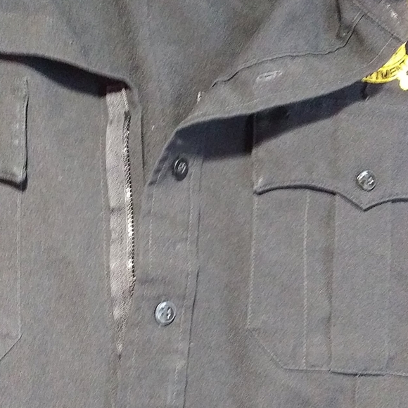 Sheriff costume, size 2X-Large (18-18 1/2) 34-35 - Picture 6 of 12